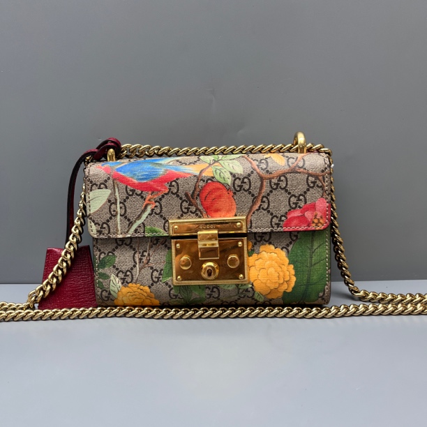 95新 GUCCI/古驰 花鸟padlock链条包 尺寸20*13 SV18232