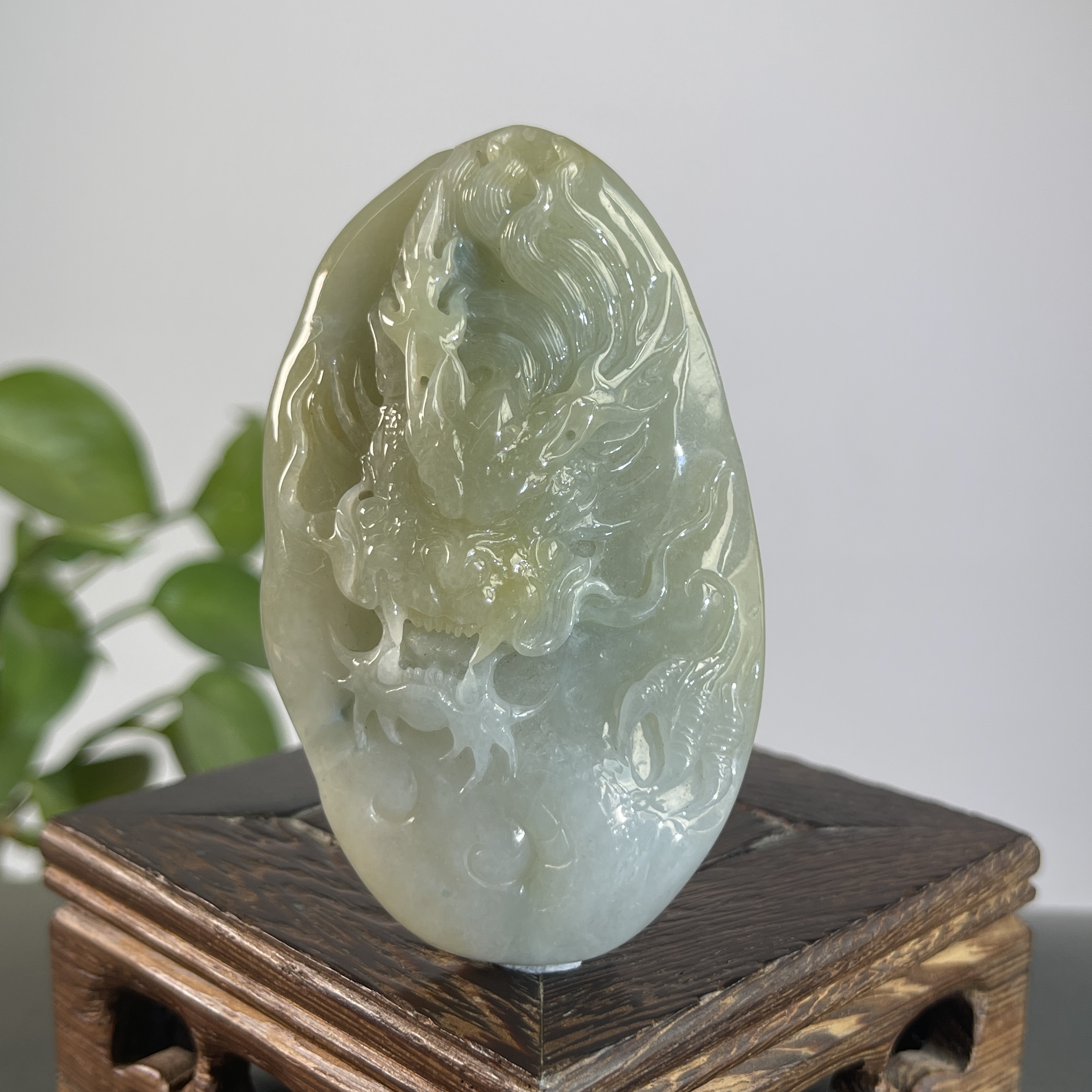 JGW18-88  天然缅甸A货翡翠  龙牌