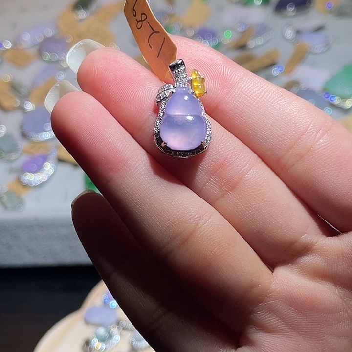 翡翠银S925镶嵌颈饰翡翠