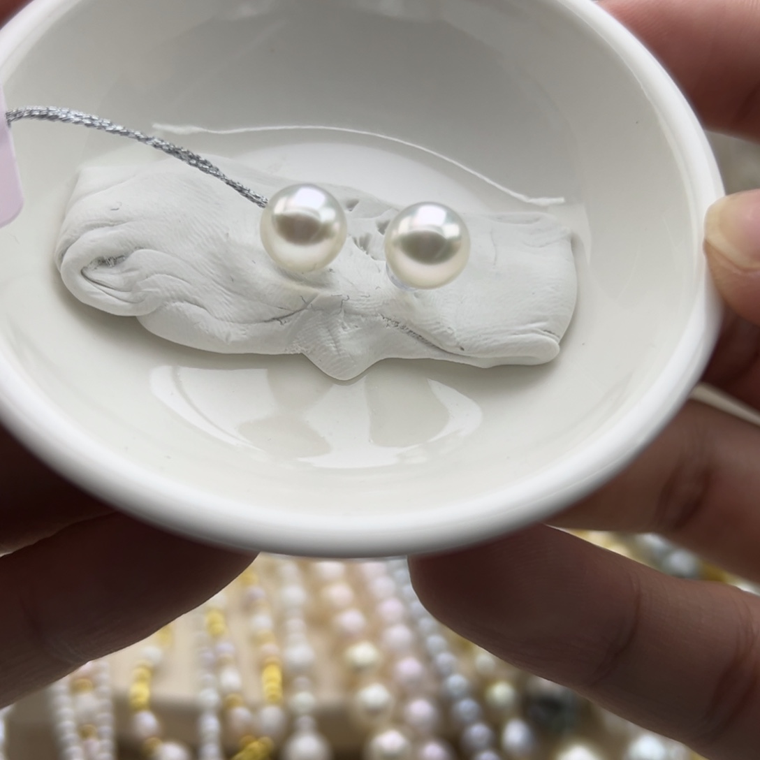 银S925镶嵌耳饰海水珍珠8mm正圆海水澳白素钉