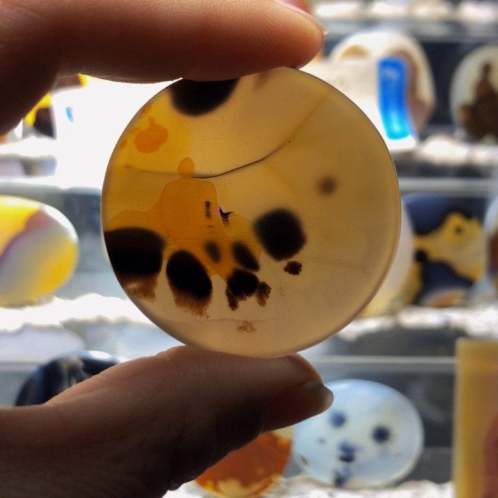 合金玛瑙/玉髓珠宝奇石63