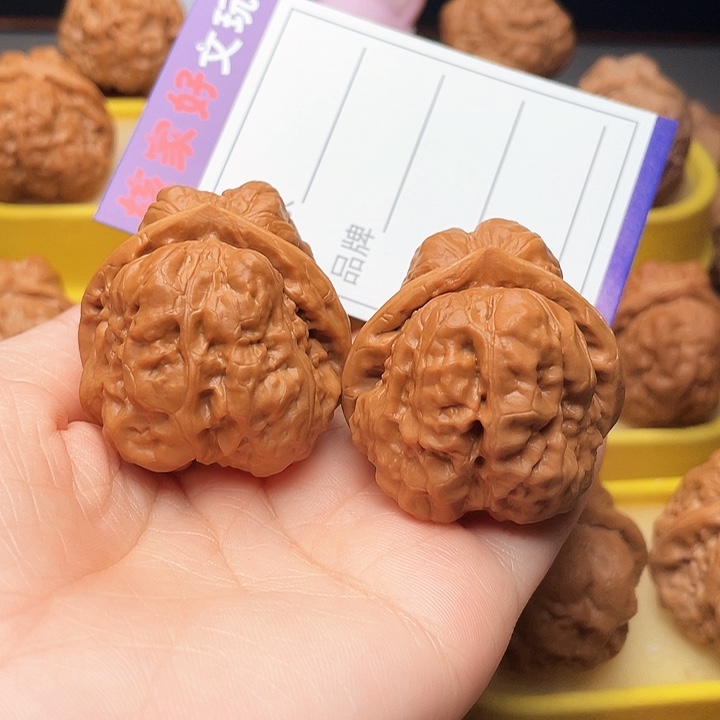 吊坠文玩核桃刘*强蛤蟆头