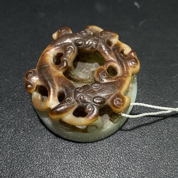 清代 和田玉浮雕龙纹印章 87882 W 毕