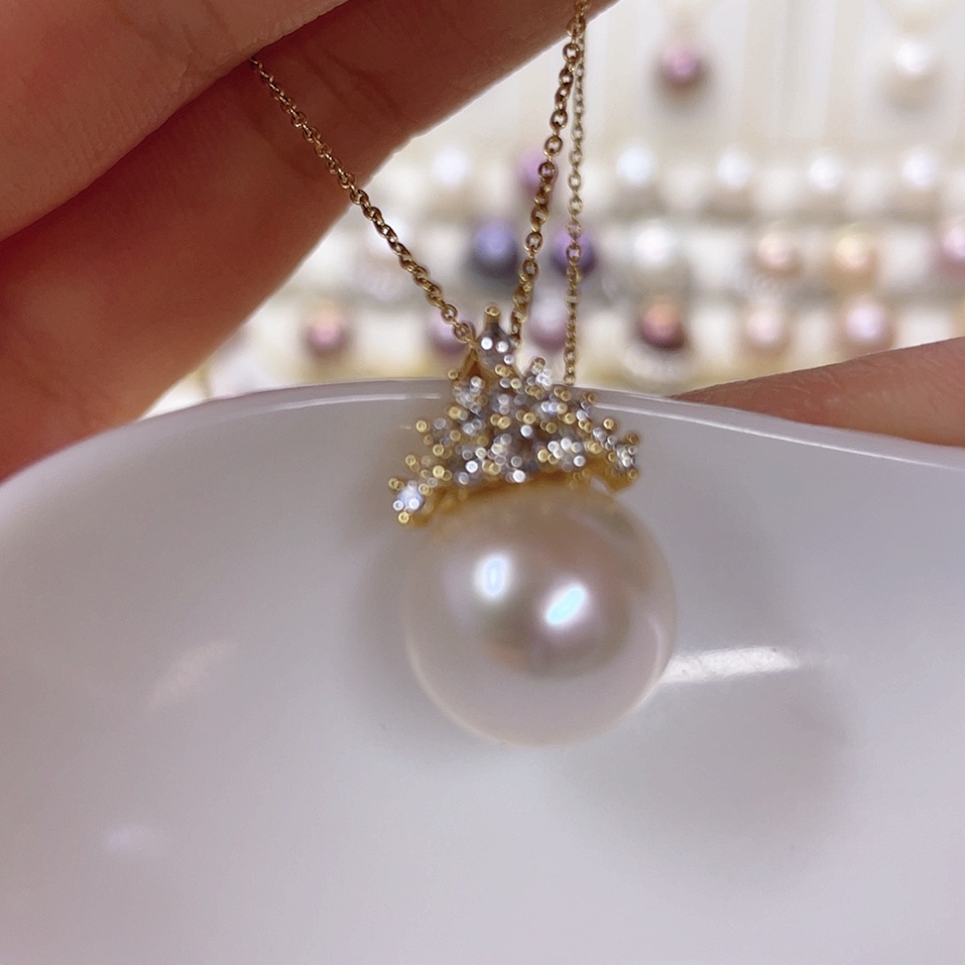 淡水珍珠吊坠(赠链)未镶嵌