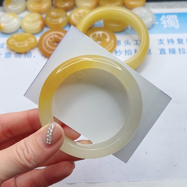 石英质玉手镯未镶嵌293