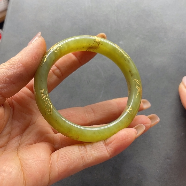 ～***～和田玉未镶嵌手镯666