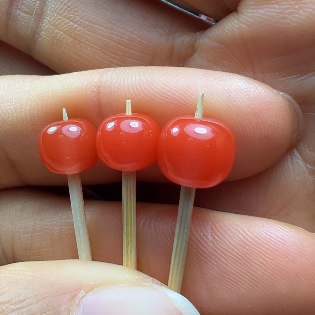 南红玛瑙珠子未镶嵌C****0