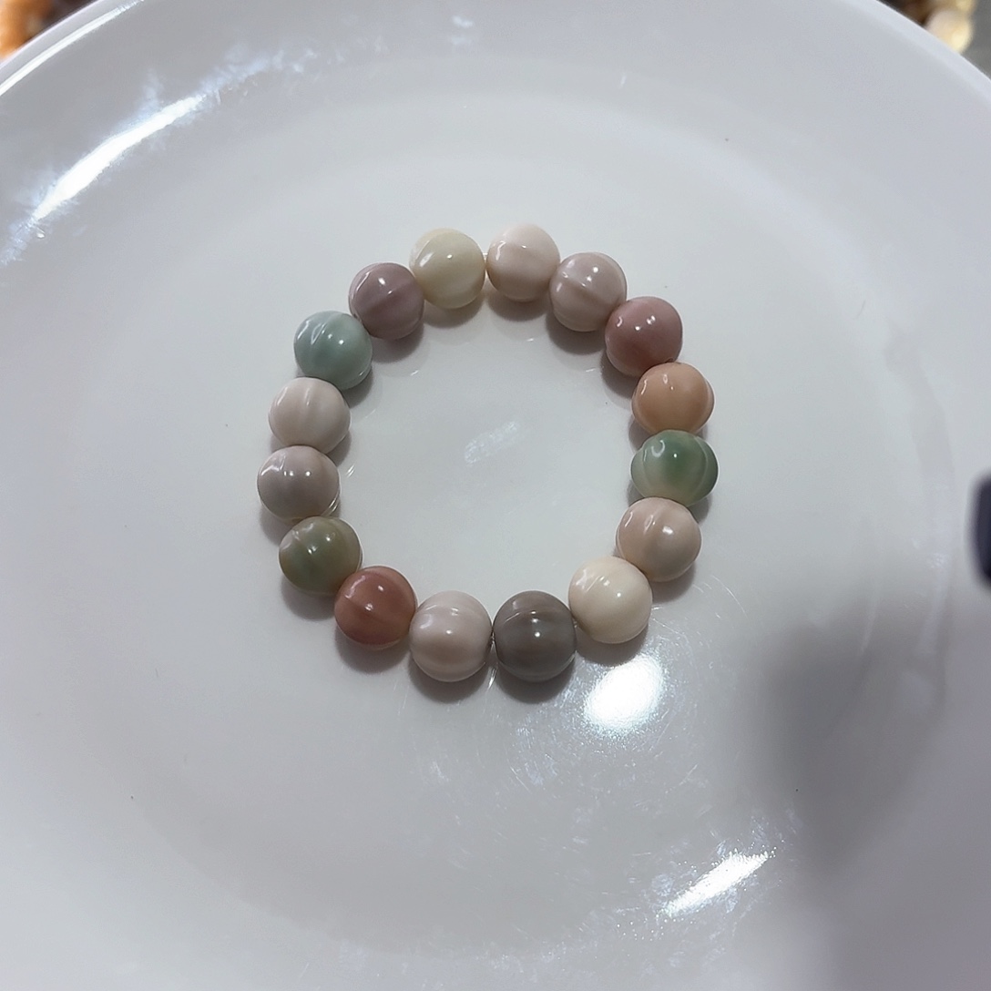 菩提根/象牙果手串聆****）