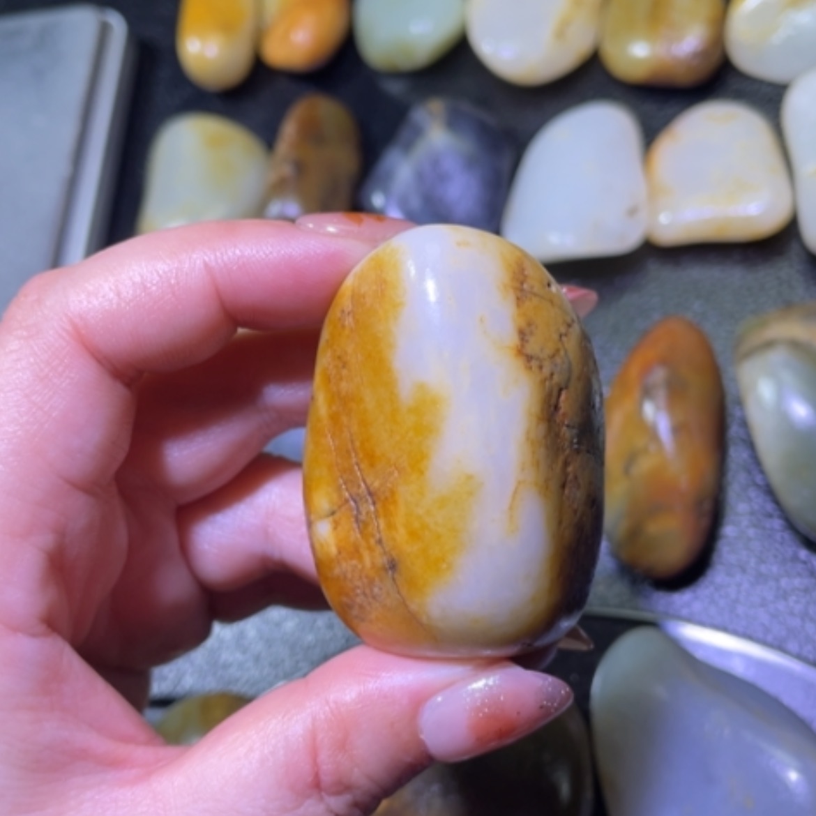 【闪购商品】颈饰未镶嵌和田玉星*