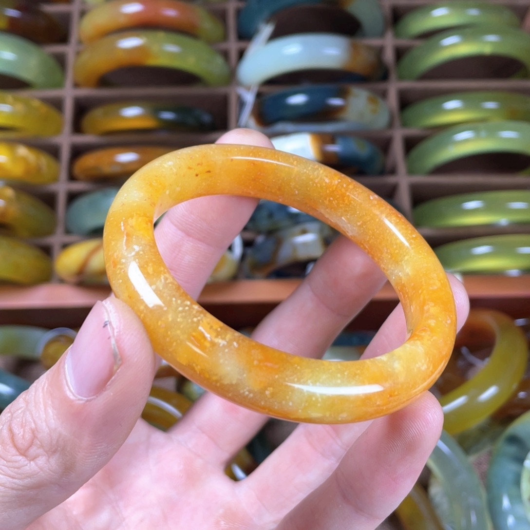 水****蛇纹石玉未镶嵌手镯