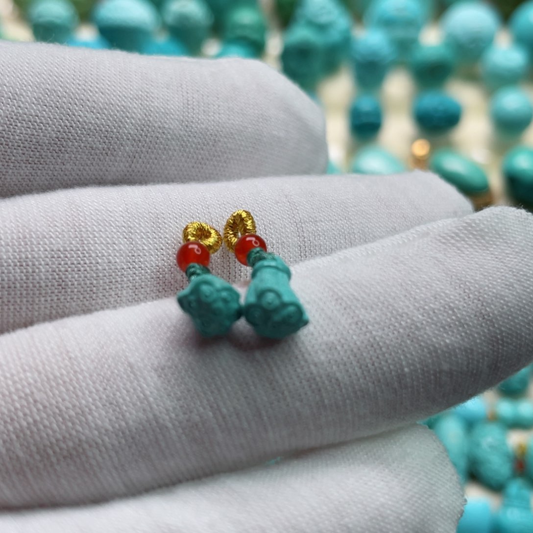 南红玛瑙颈饰未镶嵌