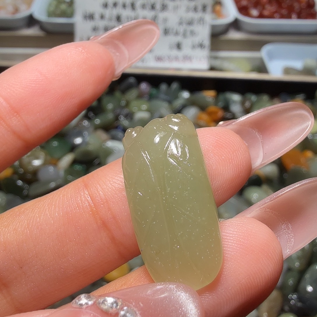 和田玉未镶嵌珠宝奇石