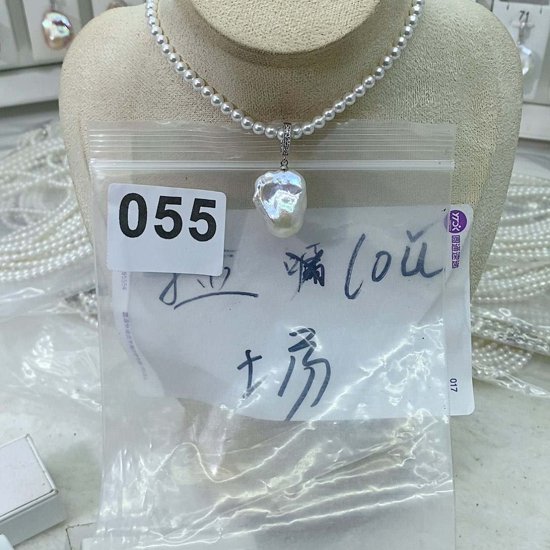 淡水珍珠颈饰合金