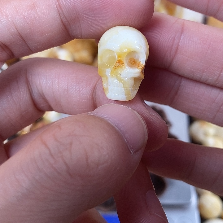 琥珀未镶嵌裸石我