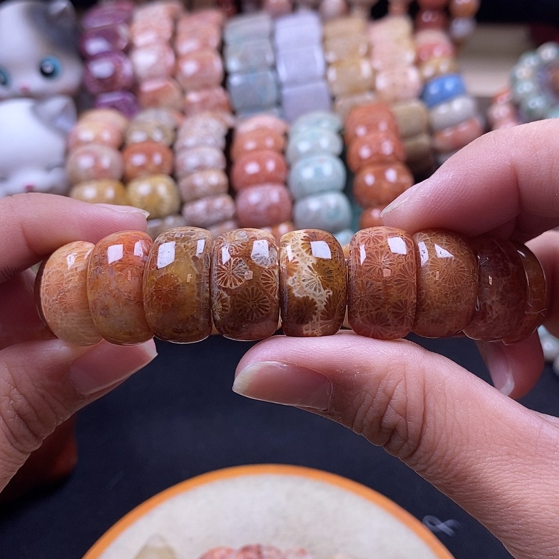 硅化珊瑚（珊瑚玉）手牌未镶嵌29