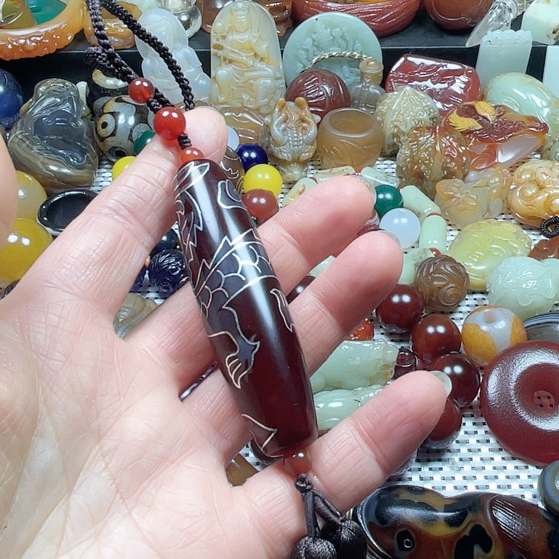 玛瑙/玉髓挂件未镶嵌