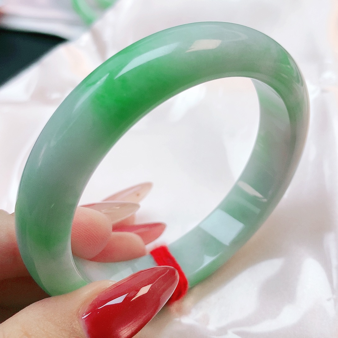 未镶嵌手镯翡翠2937