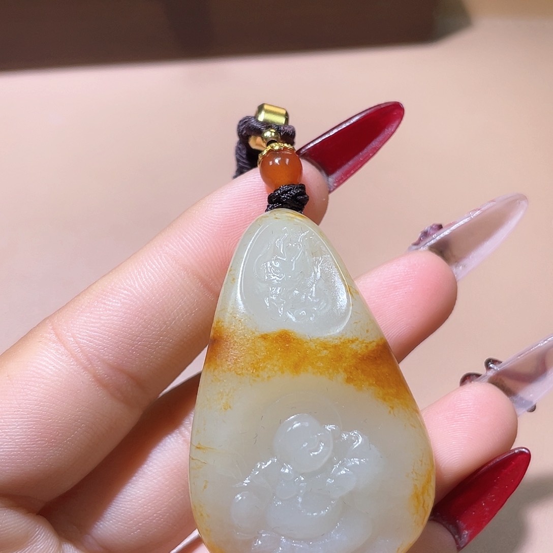 和田玉颈饰未镶嵌A7