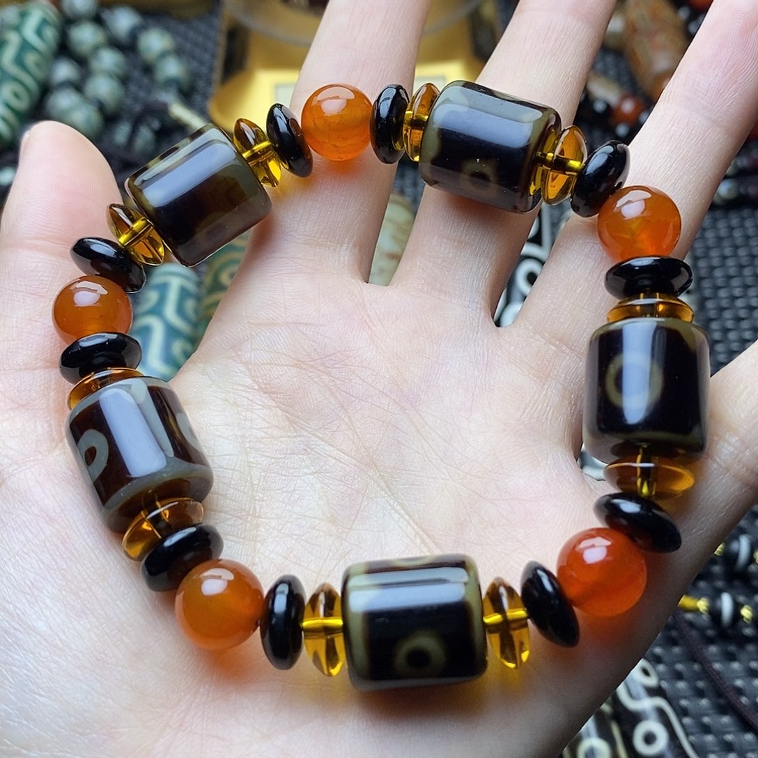 未镶嵌颈饰玛瑙/玉髓