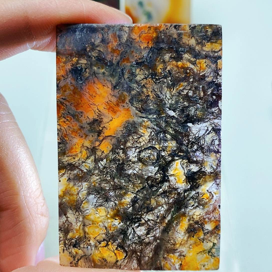 玛瑙/玉髓颈饰未镶嵌石***石