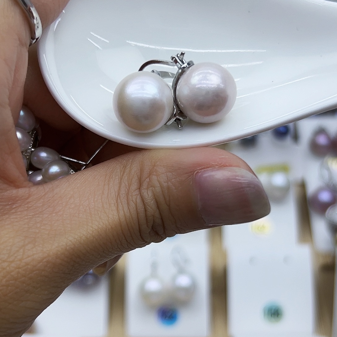 未镶嵌耳饰淡水珍珠