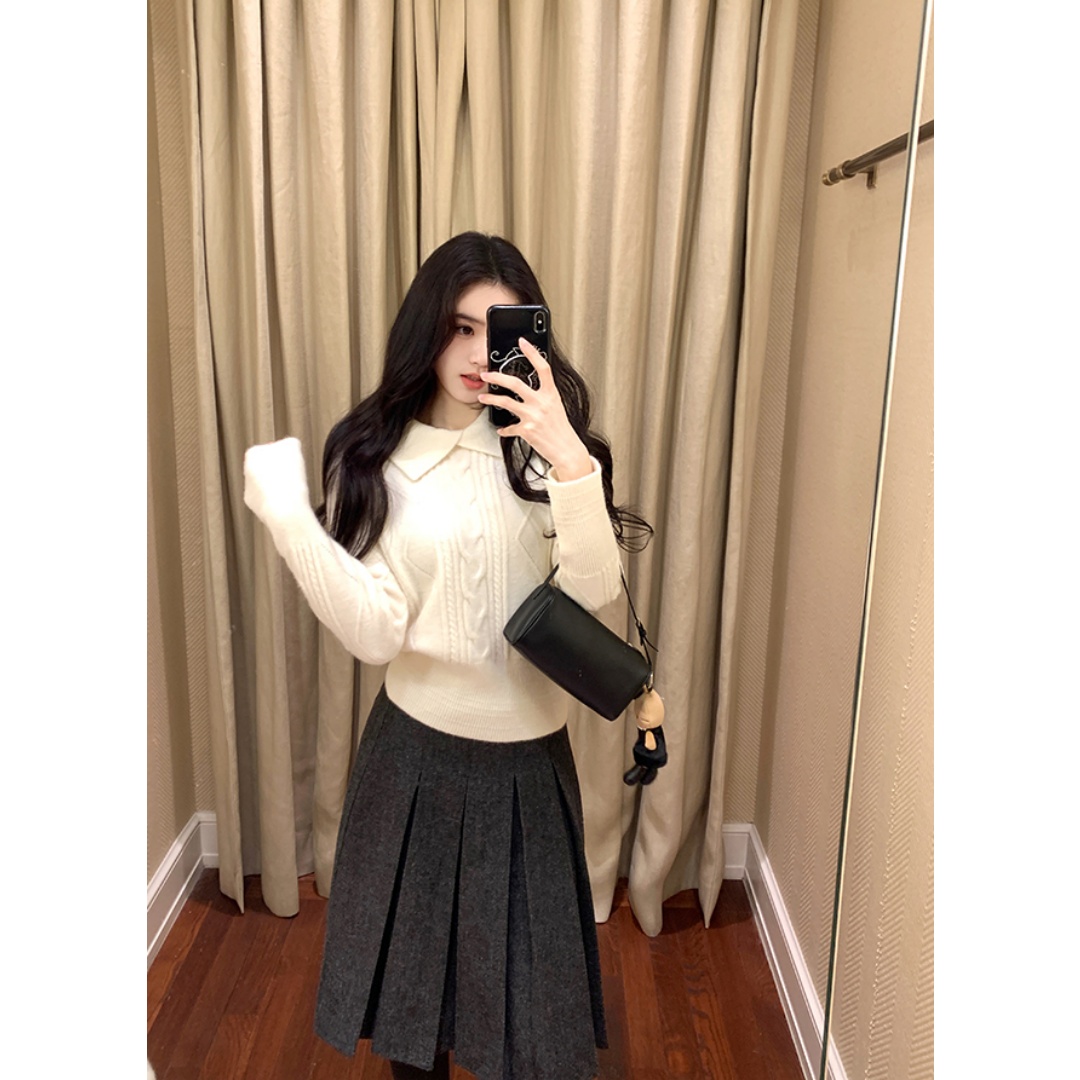高智感老钱Polo领麻花菱格毛衣+前后两穿灰色毛呢半裙两件套23511
