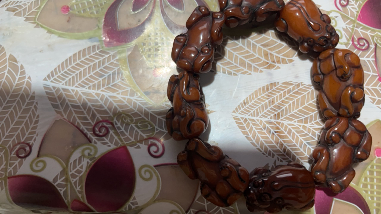 精品摆件皮球一个