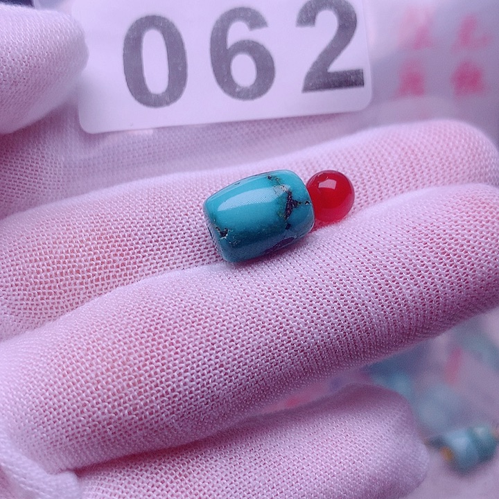 南红玛瑙未镶嵌珠宝奇石