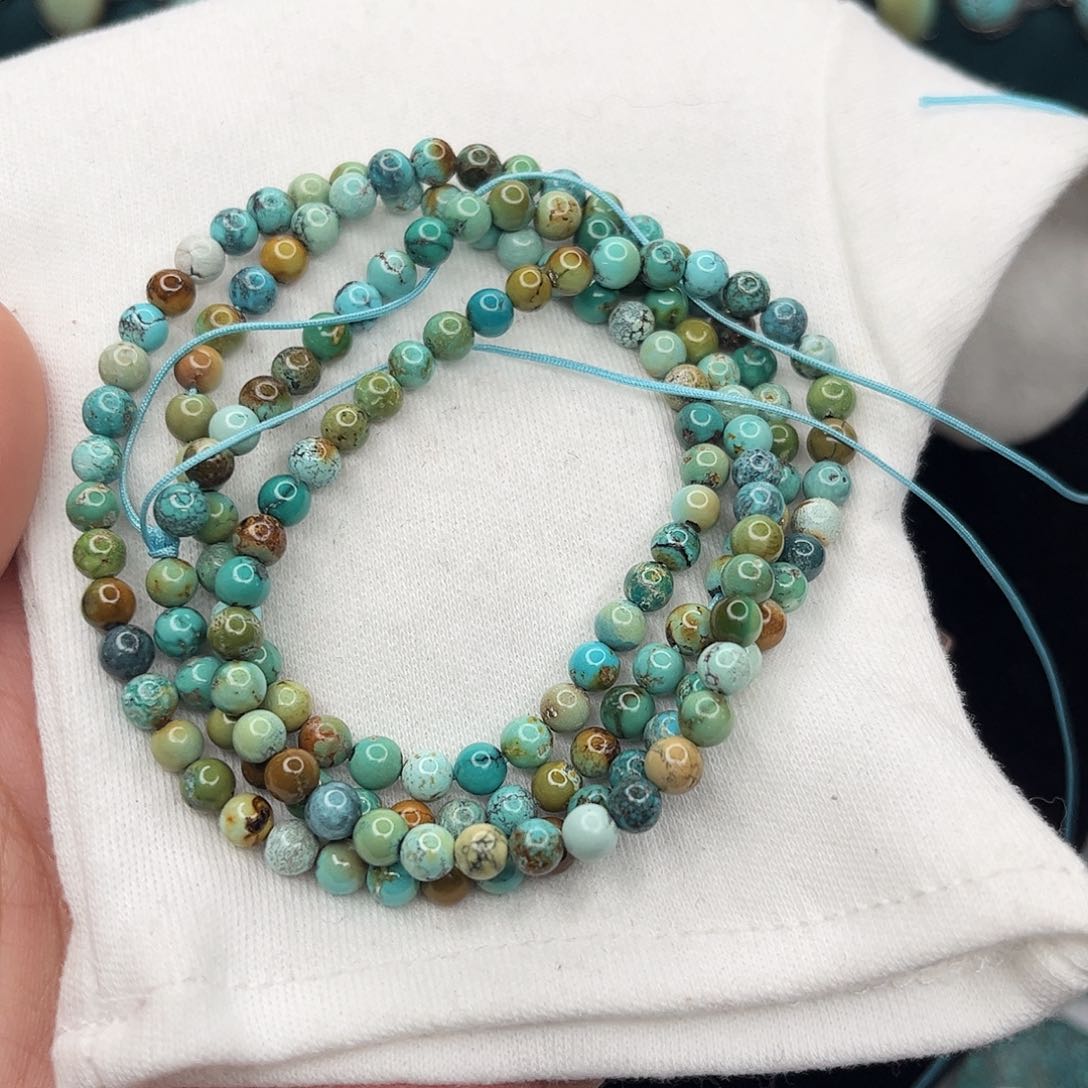 绿松石绿松石未镶嵌