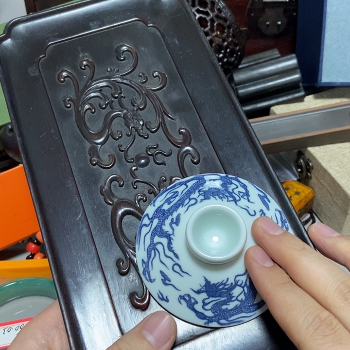 瓷片不会哈哈斤斤计较