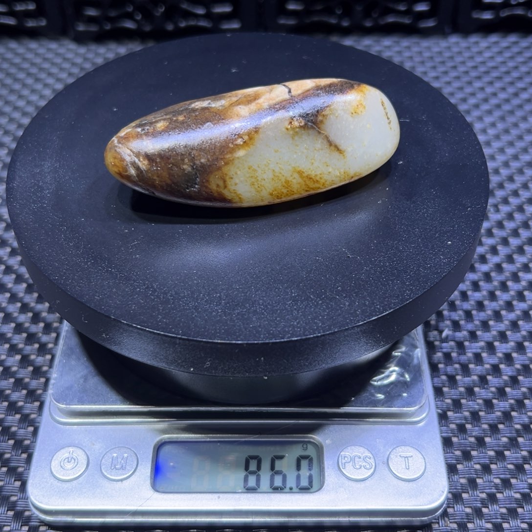 吊坠(不含链)未镶嵌和田玉（子料）86-127