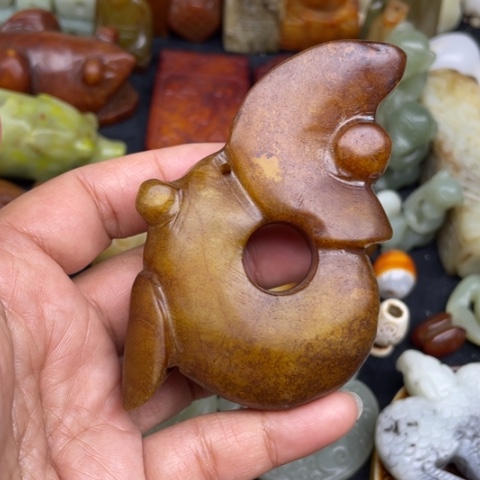 蛇纹石玉未镶嵌颈饰32