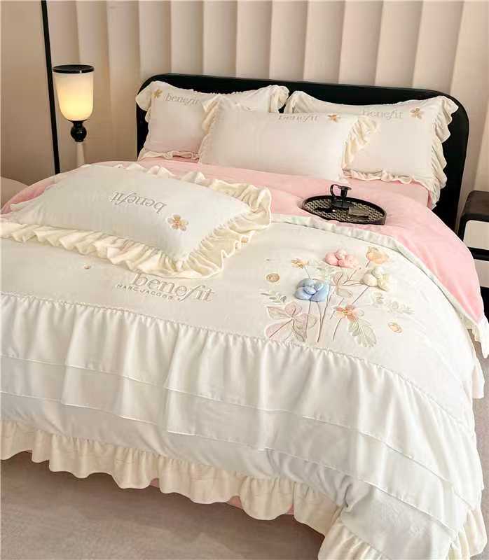 【艾丽丝-米白】A类加绒牛奶绒四件套花边款加厚被套床裙款床上用品