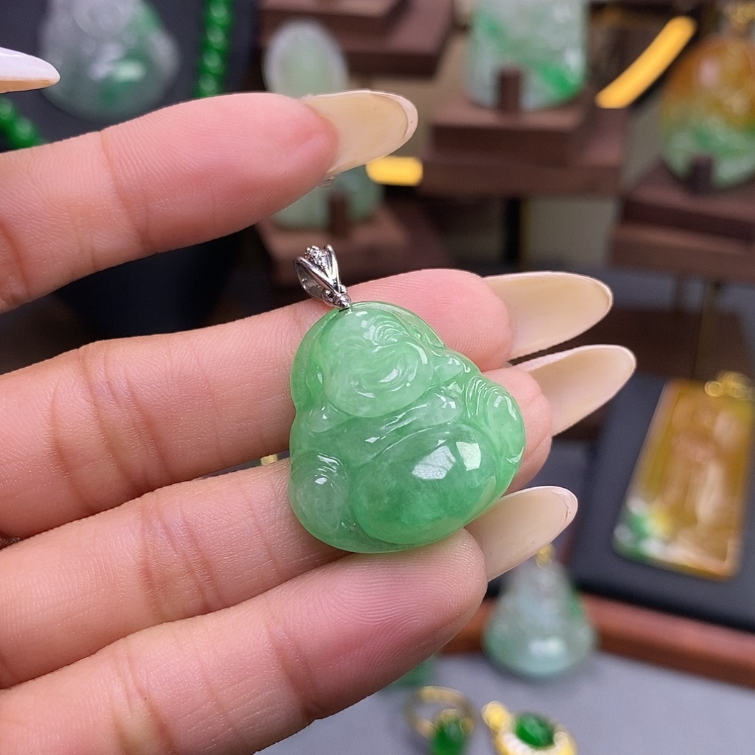 吊坠(赠链)未镶嵌翡翠