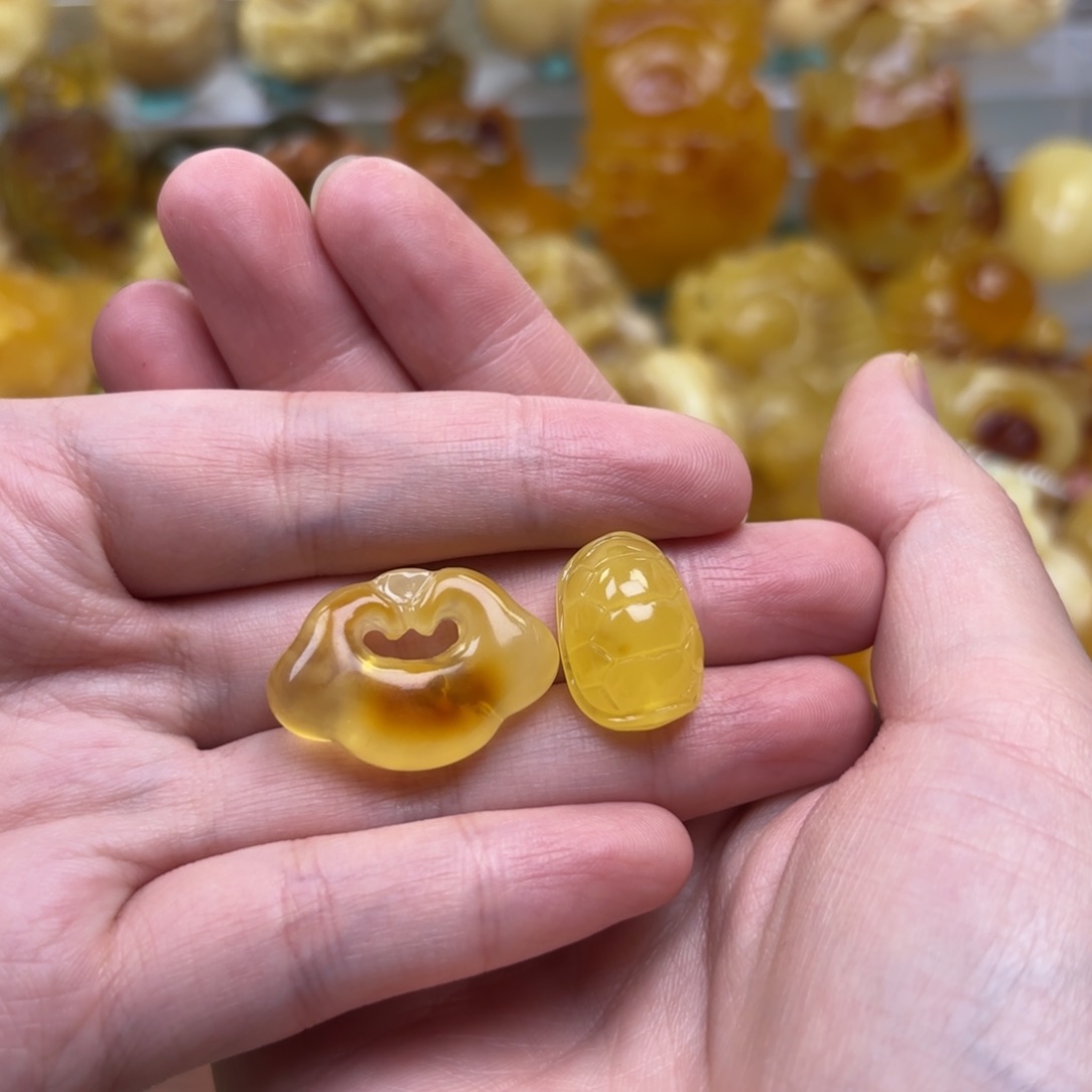 裸石蜜蜡未镶嵌蜜蜡配饰打孔不退不换