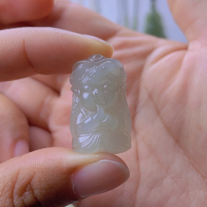 和田玉颈饰未镶嵌五****眸