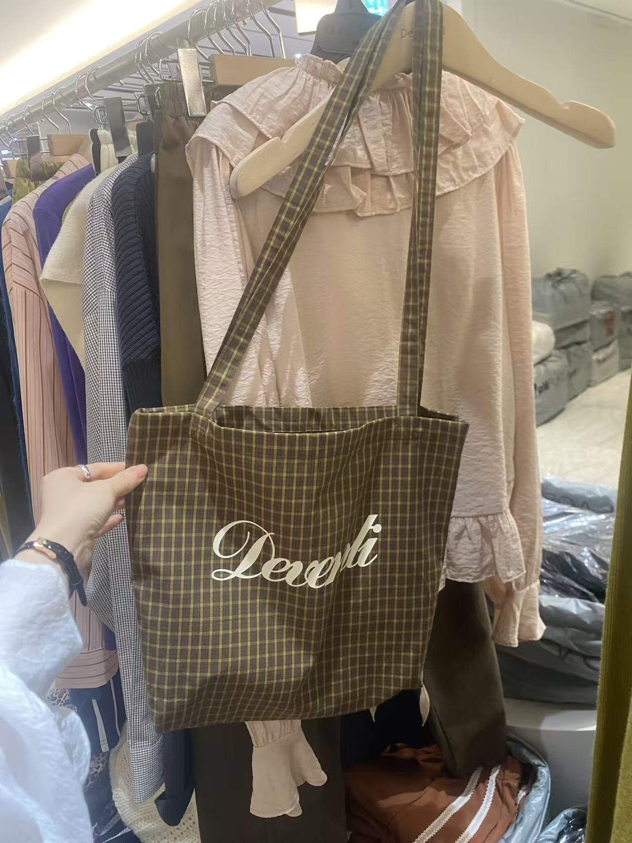 韩国东大门正品女装时尚格子字母单肩包093010（NO退NO换）