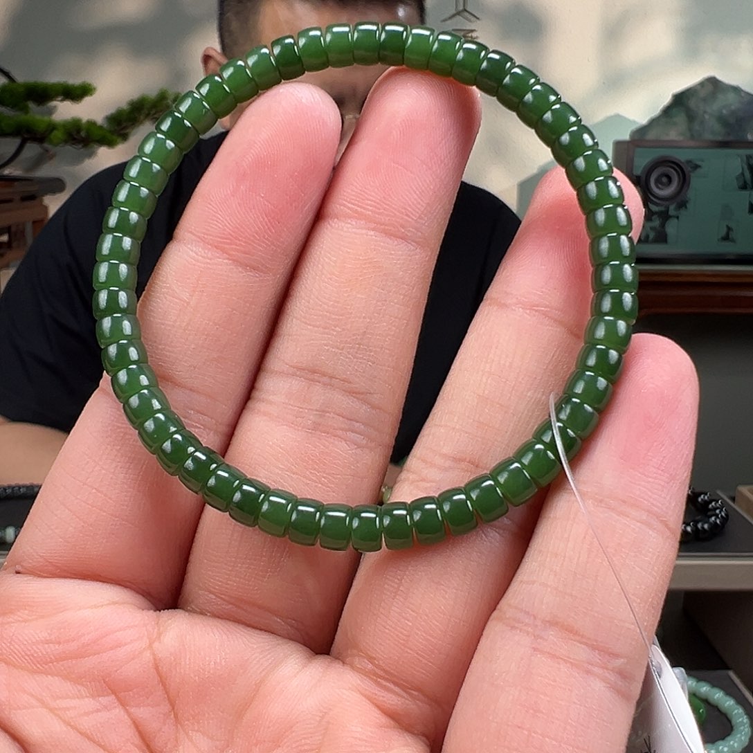 和田玉未镶嵌手链卡5.5mm辣菠菜