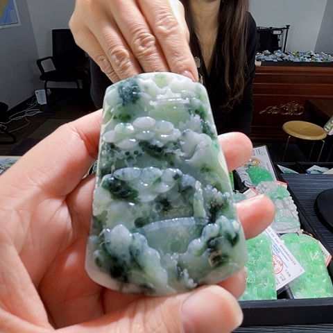 翡翠未镶嵌颈饰翡翠