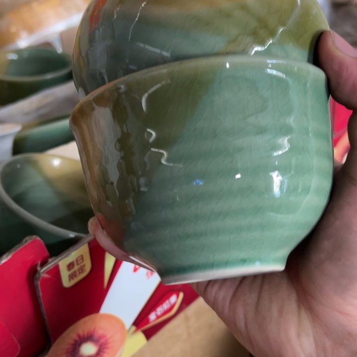 绿色钵5厂两个微瑕