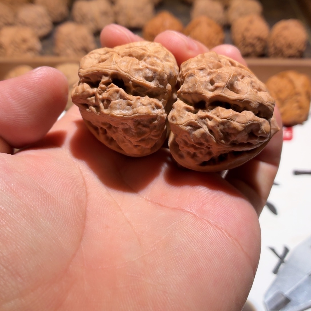 放***）文玩核桃吊坠蛤蟆头A4