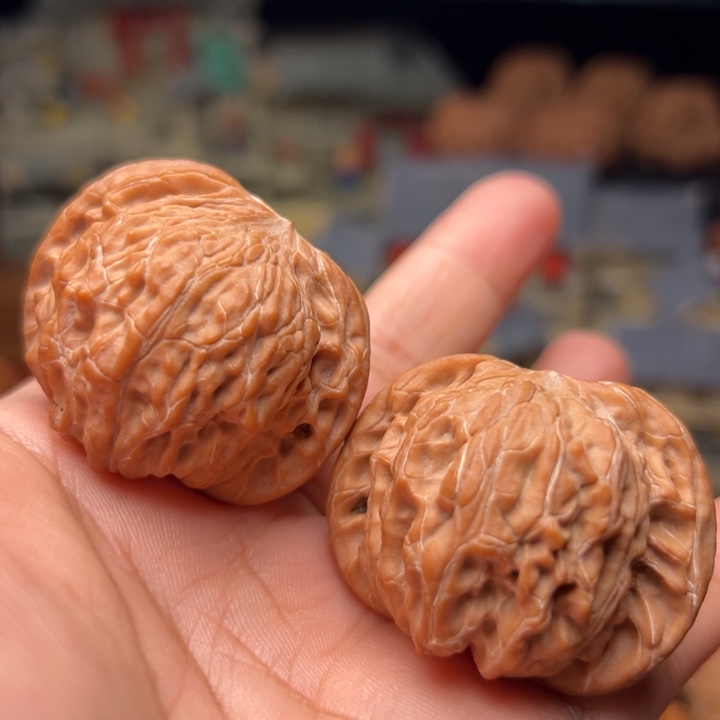 文玩核桃把件41蝴蝶磨