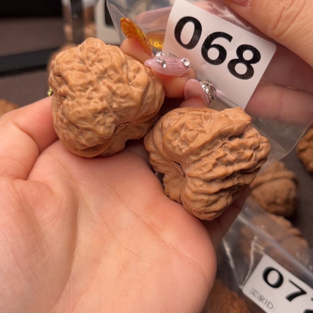 文玩核桃把件那**人蛤蟆