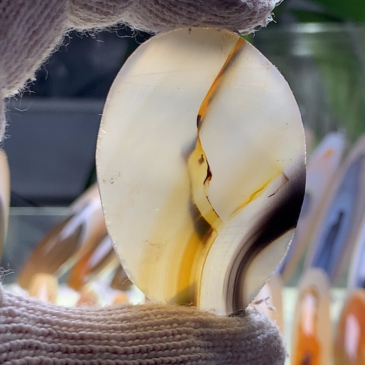 未镶嵌玛瑙/玉髓珠宝半成品102