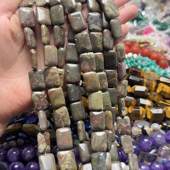 玛瑙/玉髓未镶嵌珠宝半成品一条13x18m花玛瑙