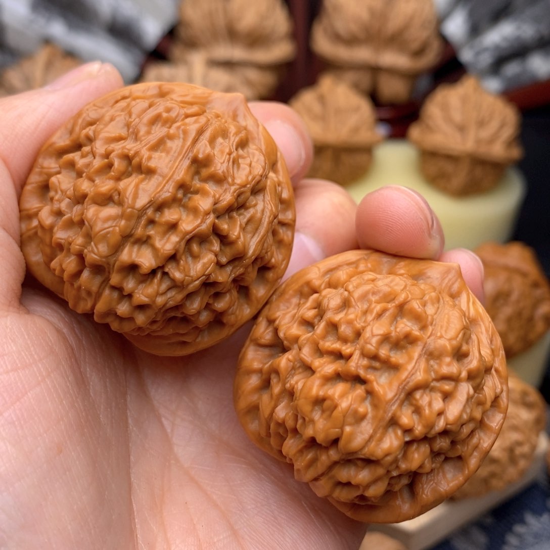 文玩核桃把件39-40-39莲花