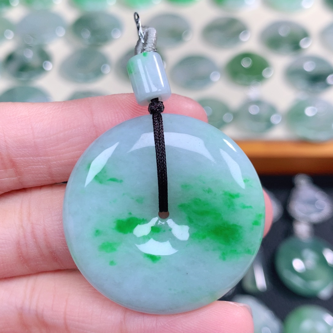 翡翠未镶嵌吊坠(不含链)36-7.8