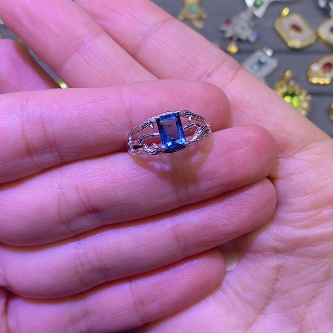 托帕石戒指银S925镶嵌