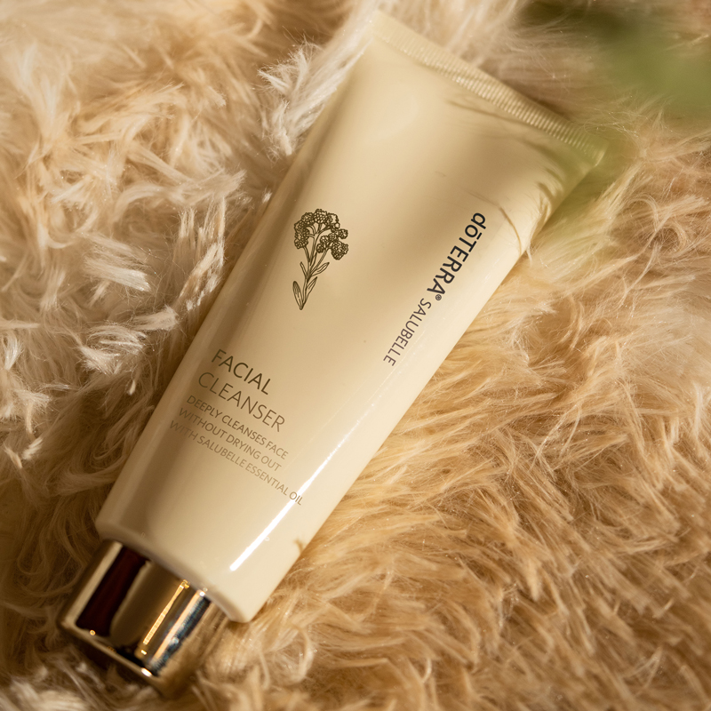 多特瑞花样年华舒润洁面乳温和深层清洁肌肤清爽水润