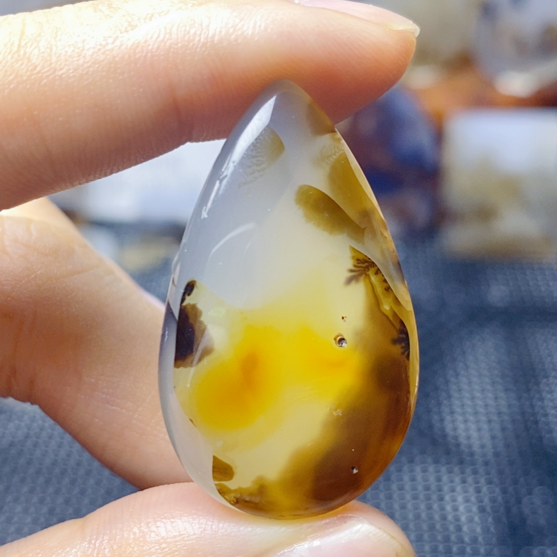玛瑙/玉髓未镶嵌珠宝奇石